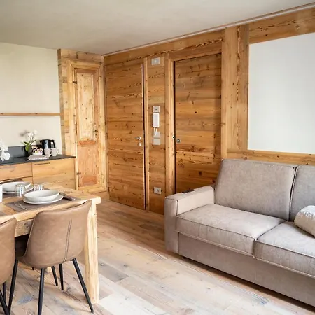 Residenza Dell'aquila - * Vezza dʼOglio